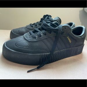 Adidas platform samba